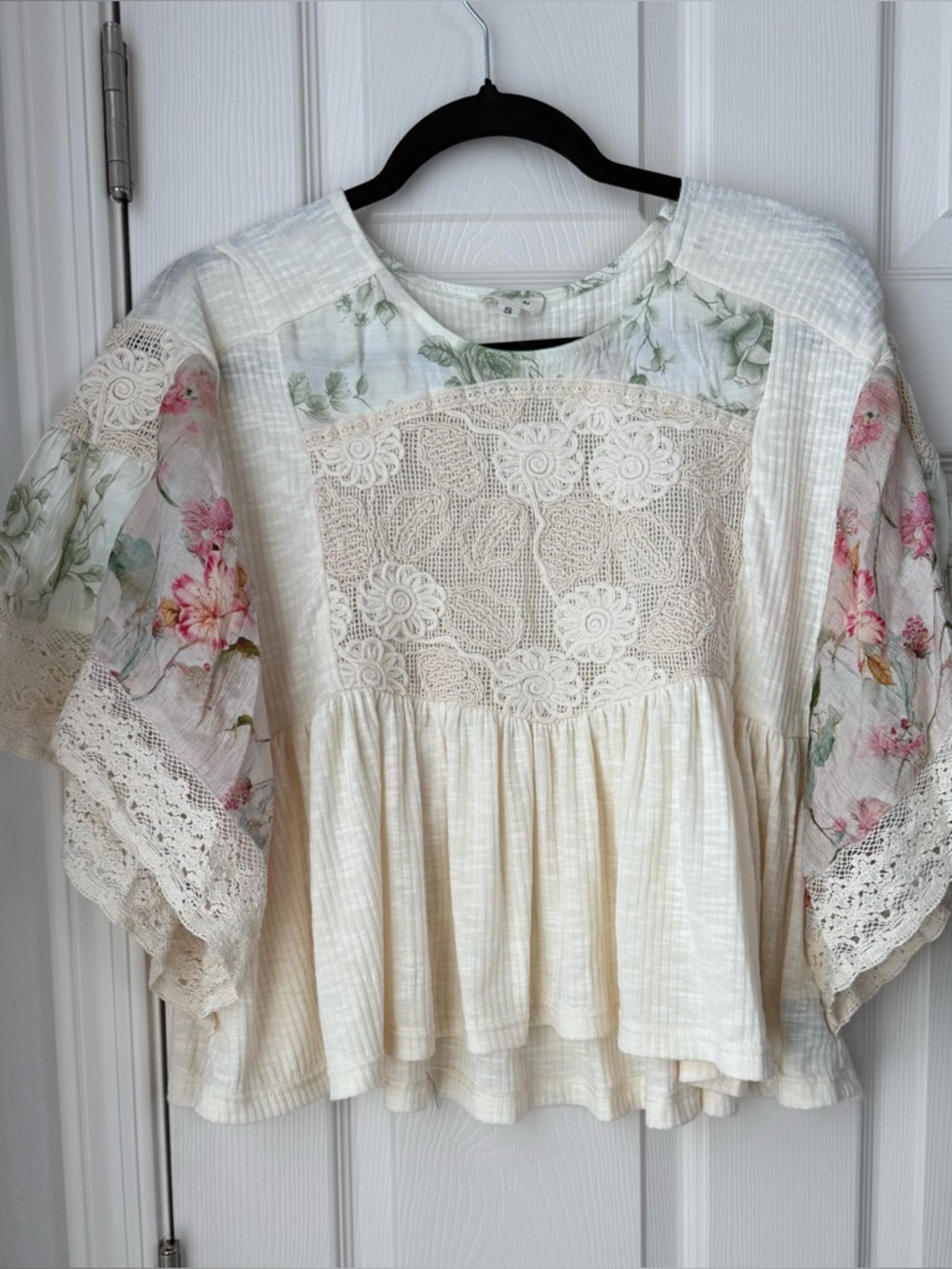 POL Cream Floral Lace Peasant Top - Women